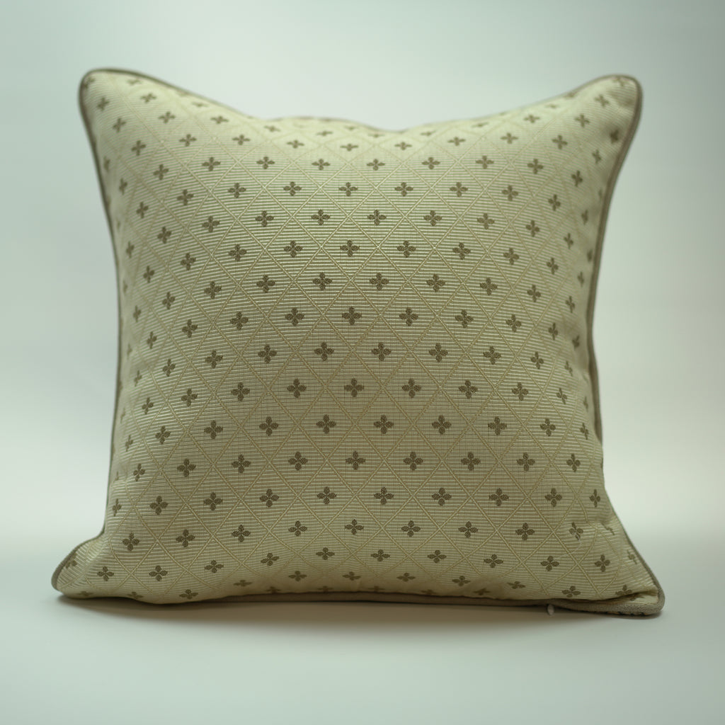 GEOMETRIC PILLOWS