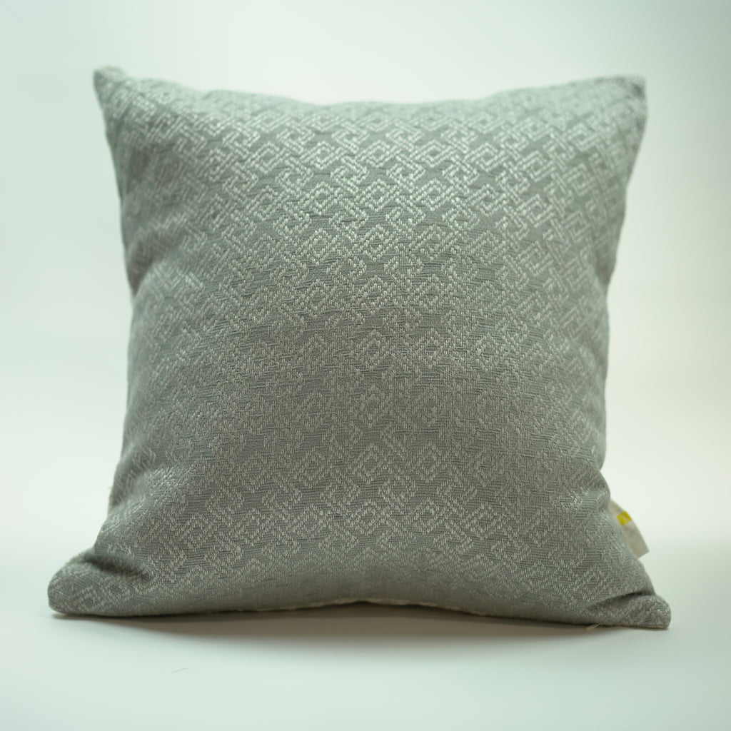 GEOMETRIC PILLOWS